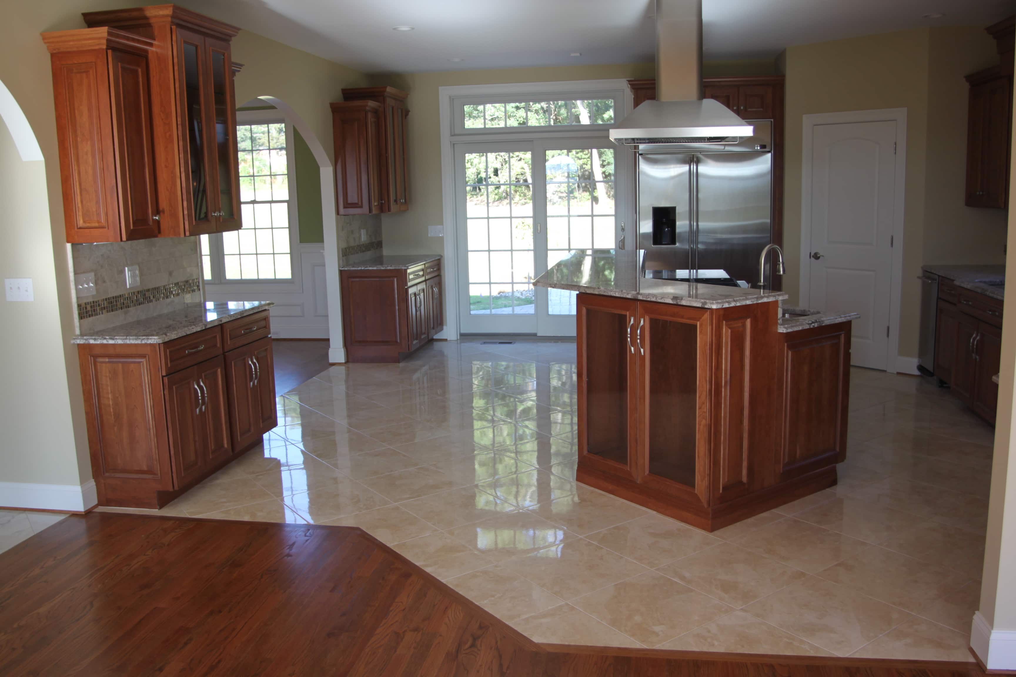 Matching Countertops To Cabinets, Matching Laminate Flooring To Cabinets